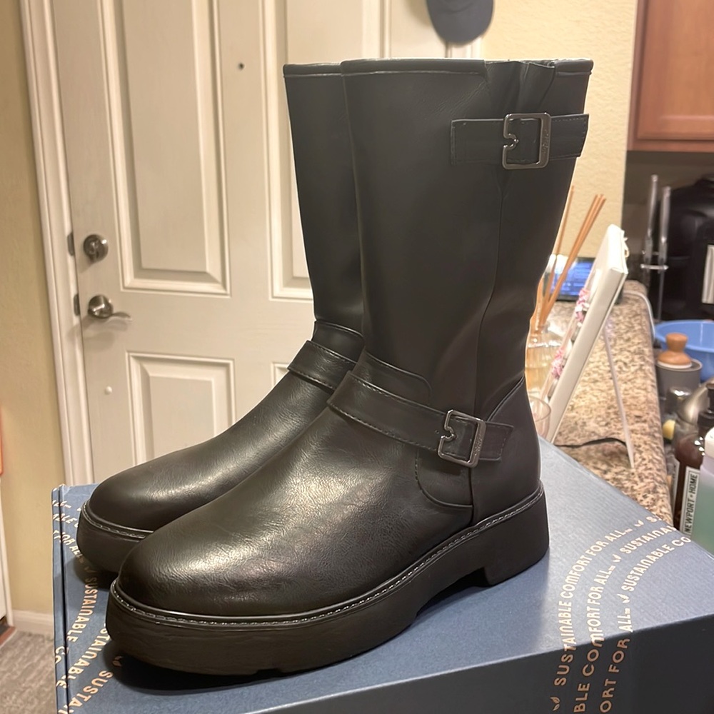 Dr Scholl’s Boots, Brand New